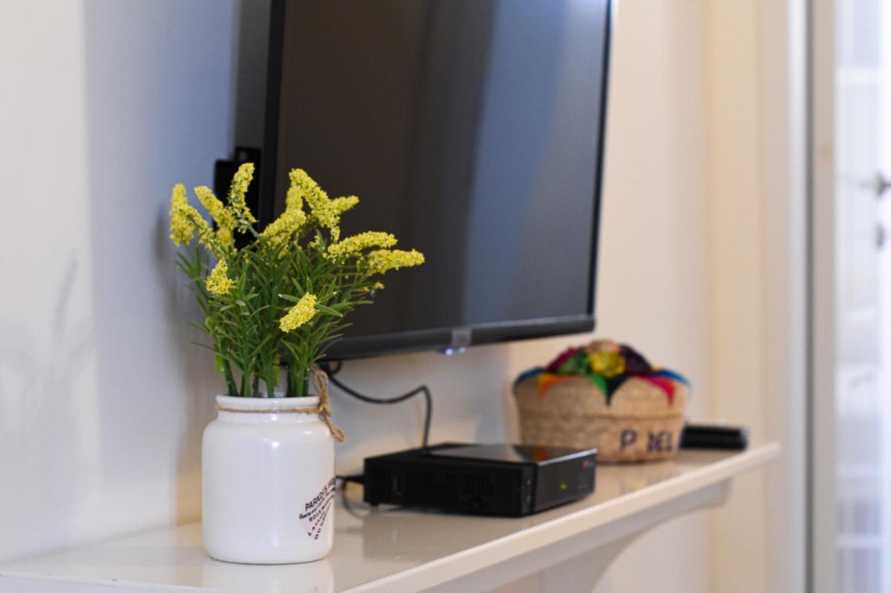 Sunshine Suite Boutique Only 5 Min Walk To The Beach - By Seaelo Ейлат Екстер'єр фото