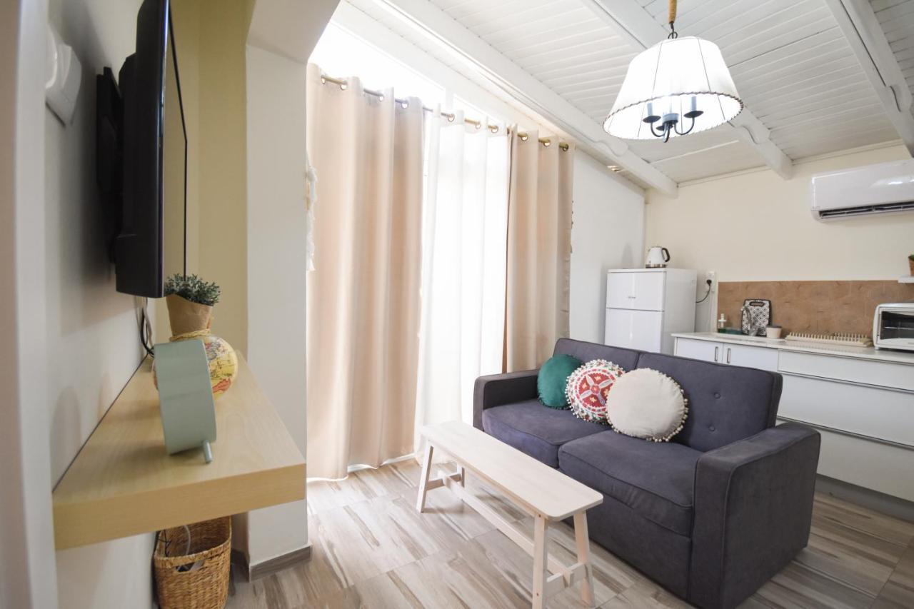 Sunshine Suite Boutique Only 5 Min Walk To The Beach - By Seaelo Ейлат Екстер'єр фото