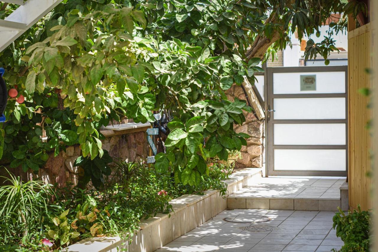 Sunshine Suite Boutique Only 5 Min Walk To The Beach - By Seaelo Ейлат Екстер'єр фото